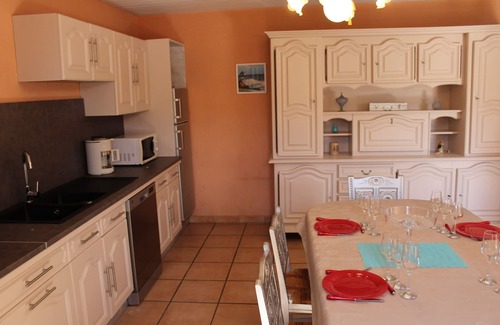 Plomodiern House | Stone house with 600 meters from the sea with ornamental pond