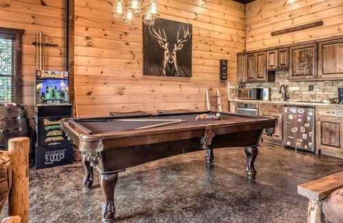 Natures Courtyard Cabin | Stone Pine Lodge- Outdoor Fireplace | Hot Tub | Game Room