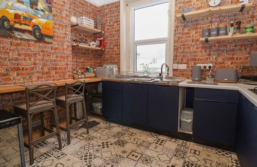 Budleigh Salterton Cottage | STONE'S THROW, pet friendly in Budleigh Salterton