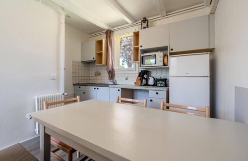 La Roque-sur-Pernes House | Stone Villa of Provence