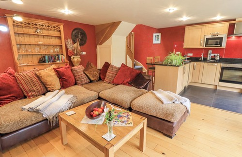 Grasmere Cottage | STONEGARTH MEWS, romantic, luxury holiday cottage in Grasmere