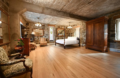 Sainte-Agathe-des-Monts Hotel | StoneHaven Le Manoir Relais & Châteaux