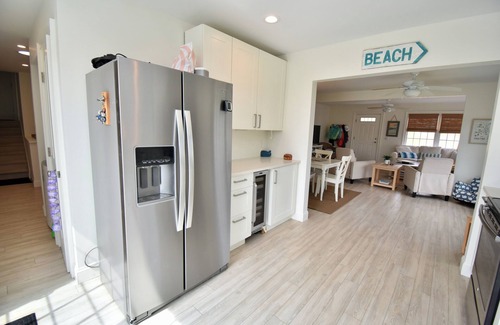 Misquamicut House | Stones Throw from your Beach Access! - Updated 3 Bedroom - Beach Passes Included
