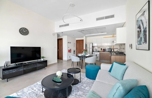 Discovery Gardens Apartment | StoneTree - Azizi Shaista 1 BR - Stylish Apartment