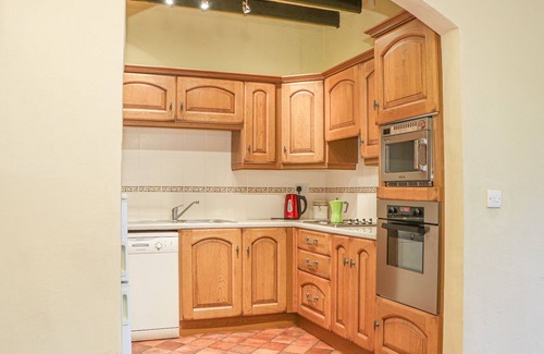 Templeton Cottage | STONEY COTTAGE, pet friendly, with a garden in Narberth