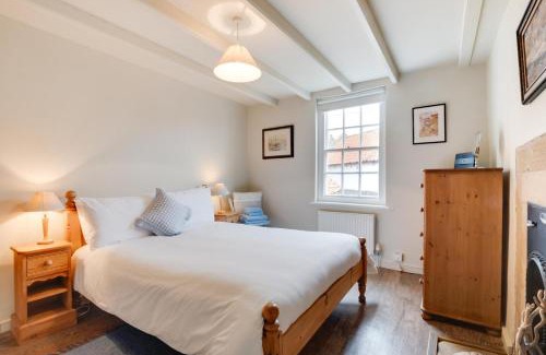 Robin Hood's Bay House | Storm Cottage