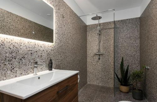 Hella Hotel | Stracta Hotel Mosfell