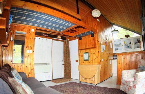 Taynuilt Cabin | Strae is a Charming Log Cabin, Deep in the Forest, by a Babbling Burn.