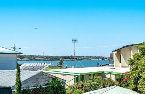Goolwa South House | Strandhytta 10 Cant Rd Goolwa South - No Linen Included