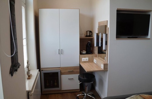 Tossens Cottage | Strandkorb-zimmer - Ferienzimmer Villa Küstenwind