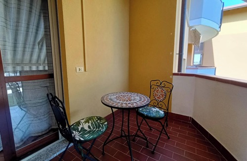 Oleggio Apartment | Strategic location for an unforgettable vacation. A few miles from the lakes