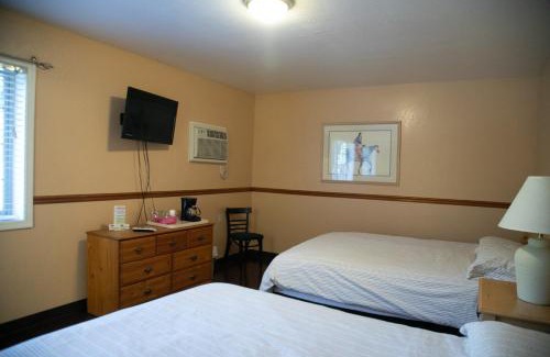 Strawberry Hotel | Strawberry Inn