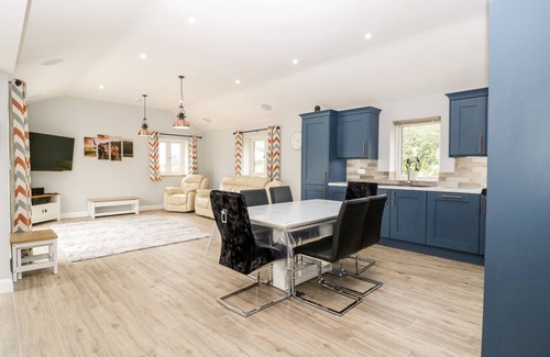 Congresbury Cottage | Strawberry Stables