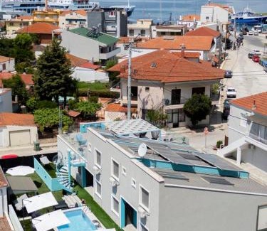 Keramoti House | STREET 90 Luxury Apartment
