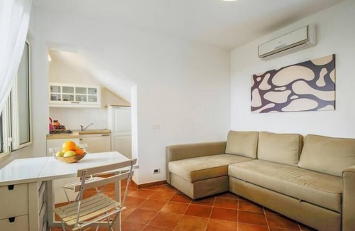 Marchesana Apartment | Stromboli C