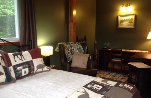 Kingsclear Bed & Breakfast | Strong Timbers B&B