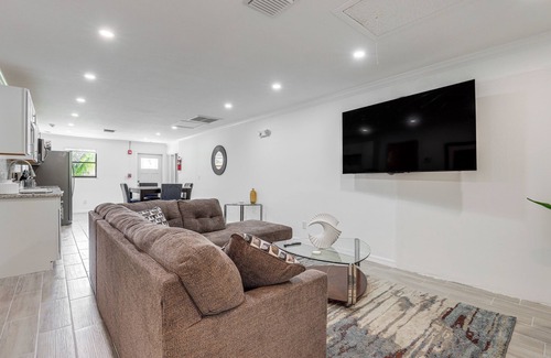 Stuart House | Stuart Vacation Rental ~ 1 Mi to Downtown!