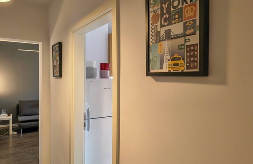 Timisoara Apartment | Student Grey Apartment w/Full ammenities. Spacious 2 room Balcony