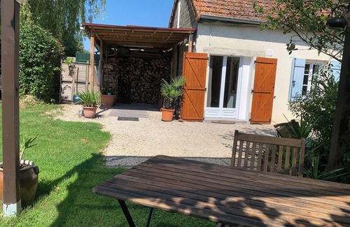 Saint-Loup-Geanges Apartment | Studio à 15mn de Beaune et 20mn de Chalon S/saône