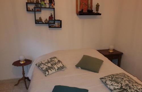 Ucciani House | studio à la campagne