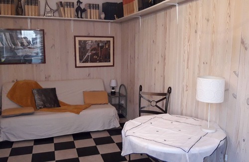 Saint-Brevin-les-Pins Apartment | Studio 2 minutes walk from the sea