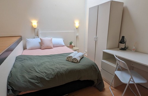 Adelaide Central Business District Cabin | Studio 20 - Wright Lodge