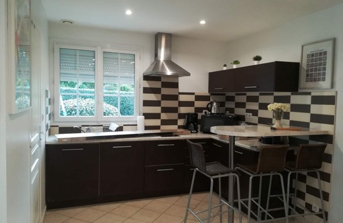 Bassussarry Apartment | Studio 30m2 - Pool - On Golf - Prox. Biarritz/Bayonne beaches