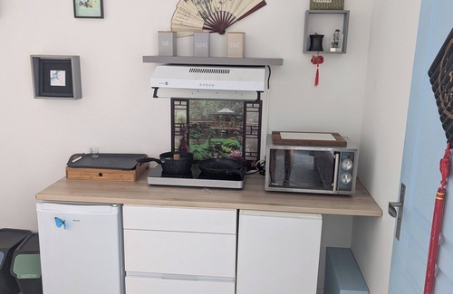 Saint Pierre de Feric Bed & Breakfast | Studio 35m² Nice hillside in a Zen atmosphere