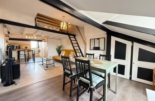 Oullins Apartment | Studio 4 personnes à 3 min du Metro B - Aux portes de Lyon