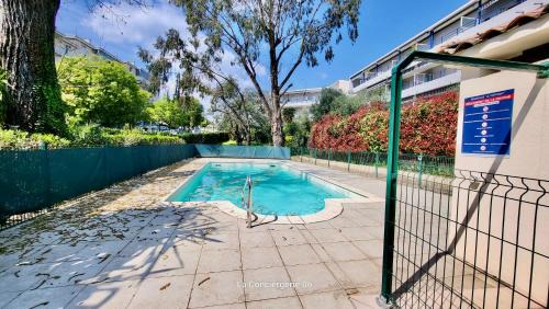 Petit Juas Apartment | Studio 4P pool parking balcony terrace - IFSI
