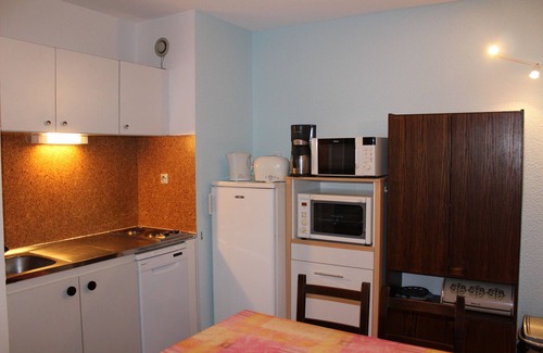 Cauterets Apartment | studio 6 people, 34 m², 5 th with lift, mountain view