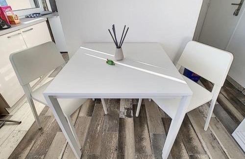 Bourgfelden Apartment | Studio 8 - proche tram, Bâle, autoroute