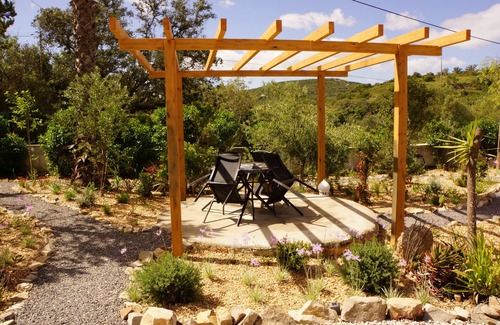 Lagos e Relvas Apartment | Studio apartment in the mountains 15 minutes from the beach, ideal for relaxing.