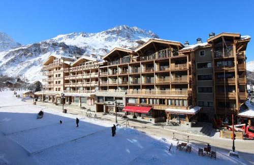 Val-d'Isere Apartment | Studio agréable avec parking, skis aux pieds au cœur du village de Val-d'Isère - FR-1-694-204