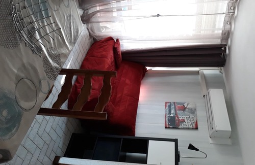 Le Grau-Du-Roi Apartment | Studio air-conditioned cabin with pool in Grau du Roi in the rdc