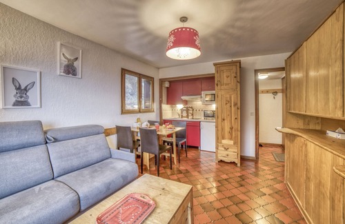 Le Grand-Bornand Apartment | Studio Apartment "Lumineux La Tournette" with Mountain View & Balcony