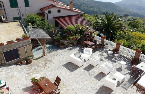 Giglio Castello Apartment | Studio apartment in Isola del Giglio locality Castello