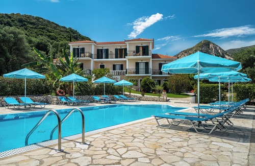 Kateleios Apartment | Studio Apartment "Anemona 2" with Shared Pool & Wi-Fi