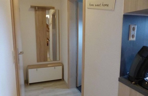 Goerwihl Apartment | Studio Apartment 'Apartment Schweizblick, 35 Qm' with Shared Garden and Wi-Fi