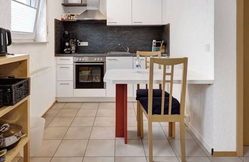 Donaueschingen Apartment | Studio Apartment 'Ferienwohnung Im Bohrer' with Terrace, Shared Garden & Wi-Fi