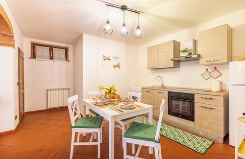 Sinalunga Apartment | Studio Apartment "Il Colle dei Frati" with Private Terrace & Wi-Fi