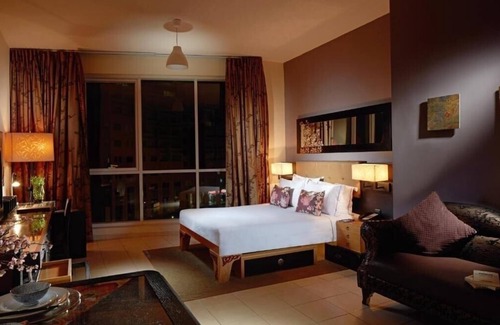Discovery Gardens Hotel | Studio Apartment In Discovery Gardens By E R