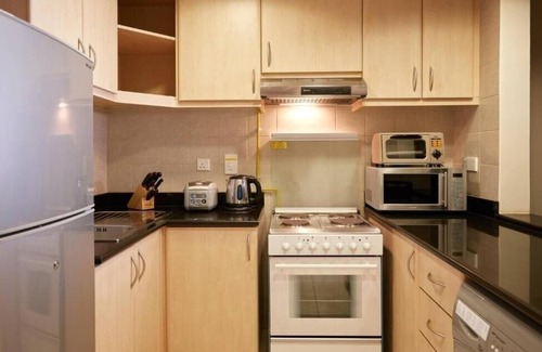 Discovery Gardens Hotel | Studio Apartment In Discovery Gardens By E R