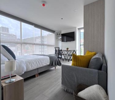 Usaquen Apartment | Studio Apartment in Usaquen - cercania a Fundación Santa Fe, Embajada Canada, Alemania, Mexico e India