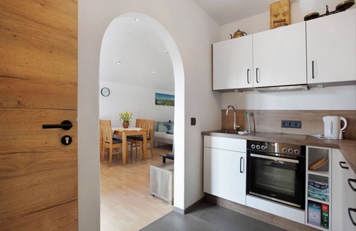 Teisendorf Apartment | Studio Apartment 'Lackner' with Mountain View, Balcony and Wi-Fi