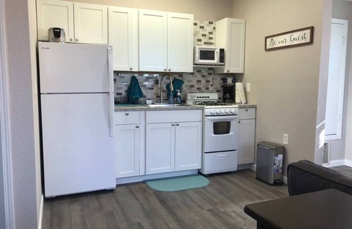 Alamedan Valley Apartment | Studio apartment located in the North Valley