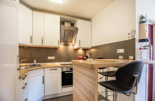 Baltrum Apartment | Studio Apartment "Lüttje Düne" with Balcony, Shared Outdoor Space & Wi-Fi