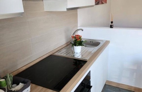 Follonica Apartment | Studio Apartment 'Monomea' with Wi-Fi and Air Conditioning