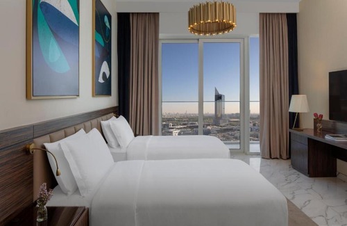 Dubai Media City Apartment | Studio Apartment Near The Media Lounge Palm By Luxury Bookings