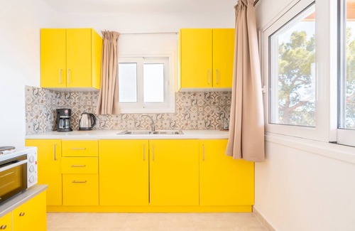 Stegna Apartment | Studio Apartment 'Solymar Prive Sea View 2' with Sea View, Wi-Fi and Air Conditioning